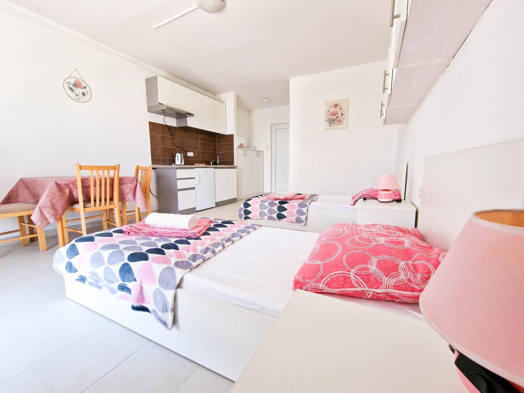 Ferienwohnung Flip - Flop Novalja Exterior foto